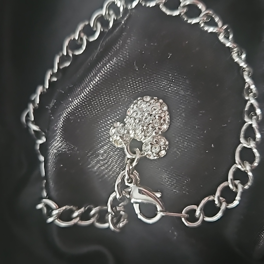 Disney Minne mouse rhinestone braclet